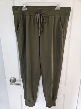 GapFit Midrise Joggers